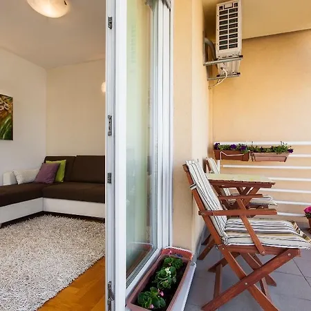 Apartamento Renata *