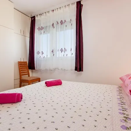 Renata Apartamento